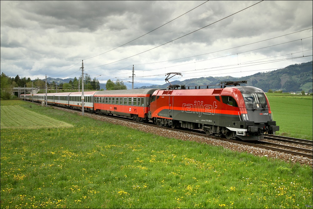 1116 226 Railjet mit IC 538  Energie Klagenfurt Strom  von Villach nach Wien Meidling. 
Zeltweg 7.5.2010