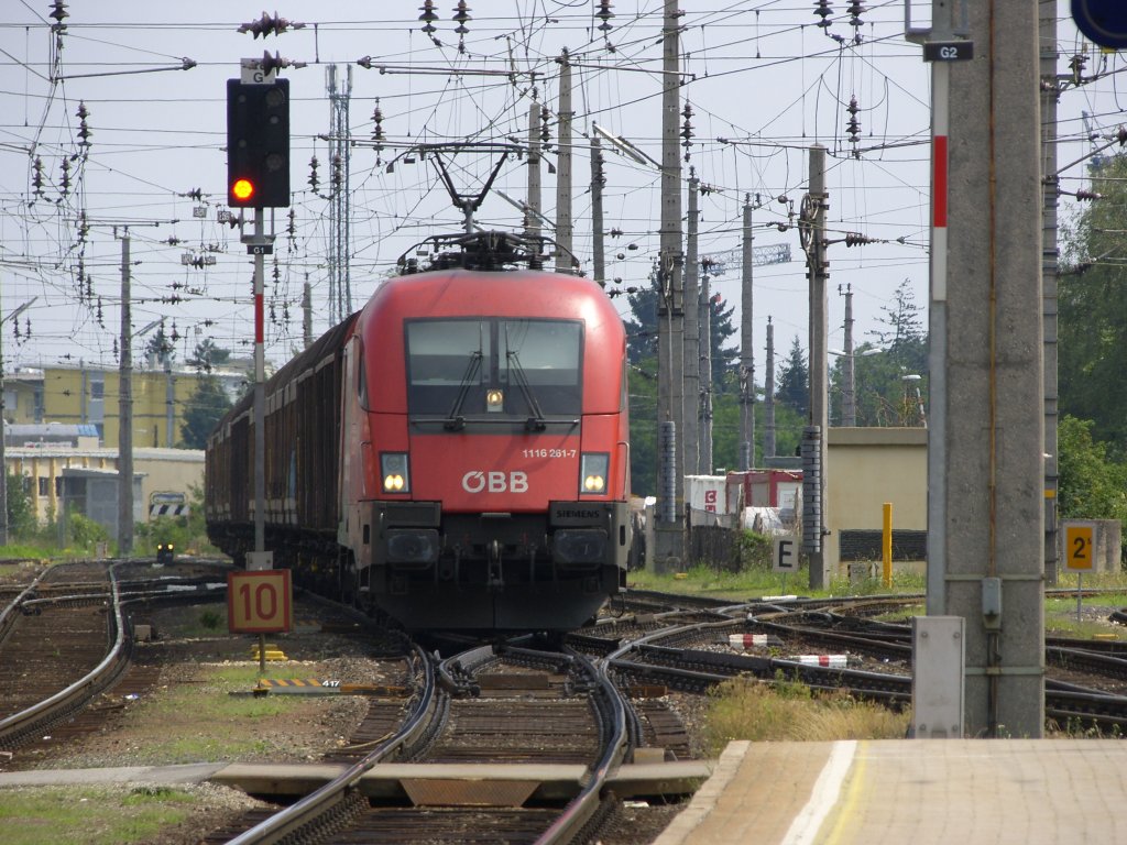 1116 261-7 am Grazer Hauptbahnhof am 17.7.2010