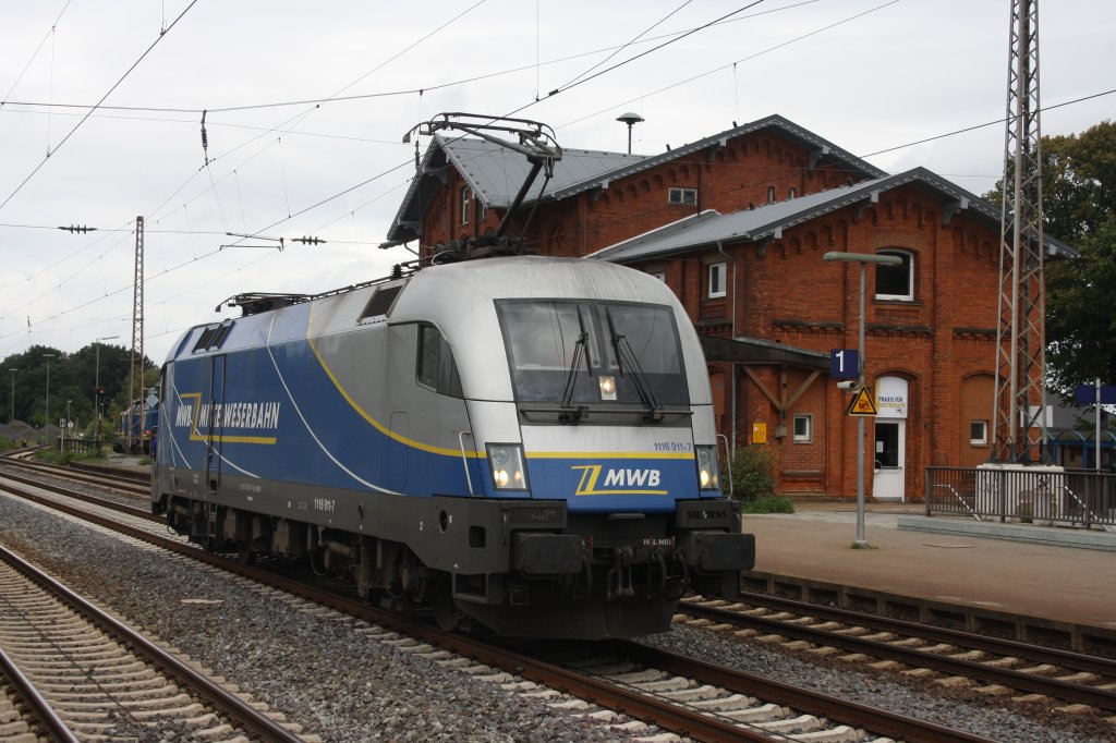 1116 911 am 29.08.2010 in Syke die Lok zog einen Sonderzug von Syke nach Kln.