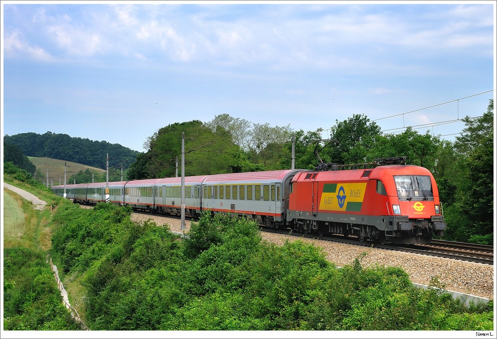 1116.065 mit dem OIC543 bei Unter-Oberndorf; 26.06.2010.
