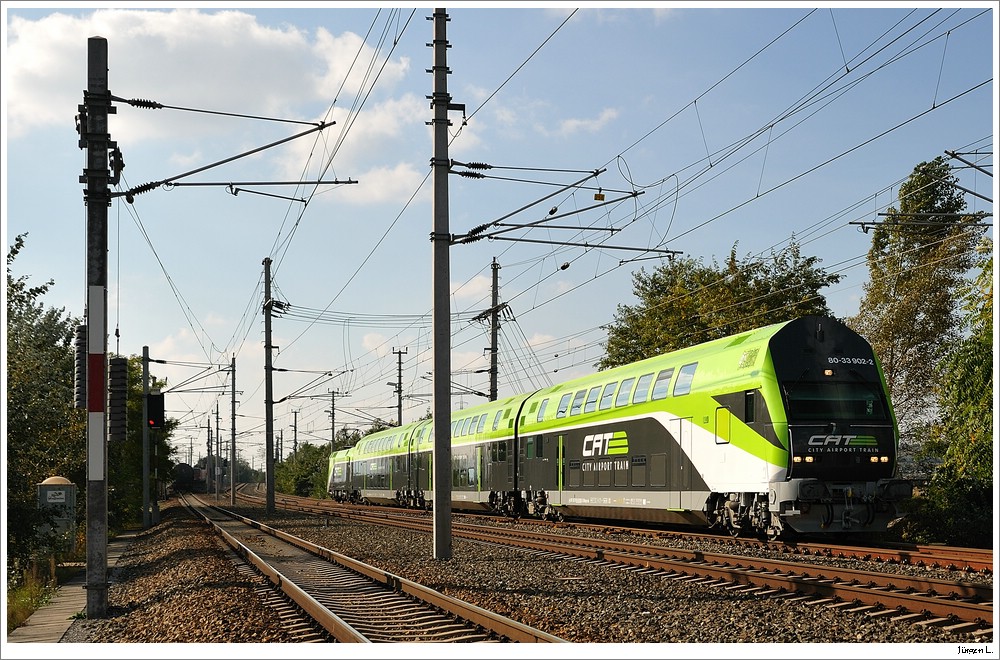 1116.141 mit dem CAT im neuen Design; Nahe Wien/ZvBf, 8.10.2010.