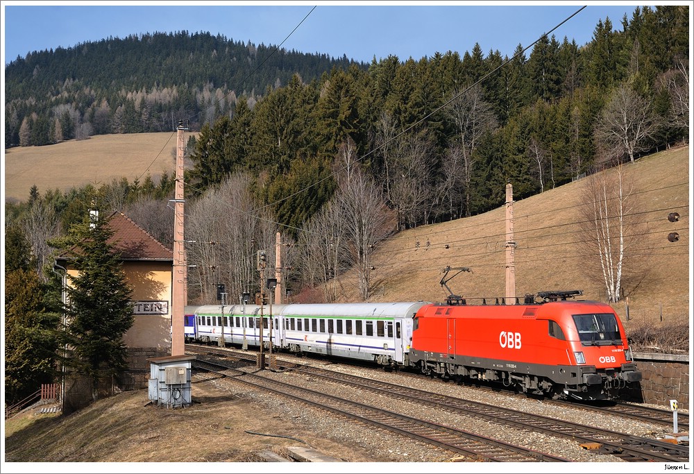 1116.253 mit dem EC102 bei Breitenstein; 26.2.2011