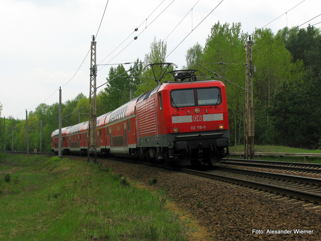 112 116-9 war auch auf Abschiedsreise am 1.Mai durch Bestensee Richtung Rathenow.