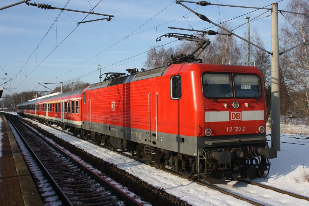 112 129 mit einem RE nach Hannover in Gifhorn