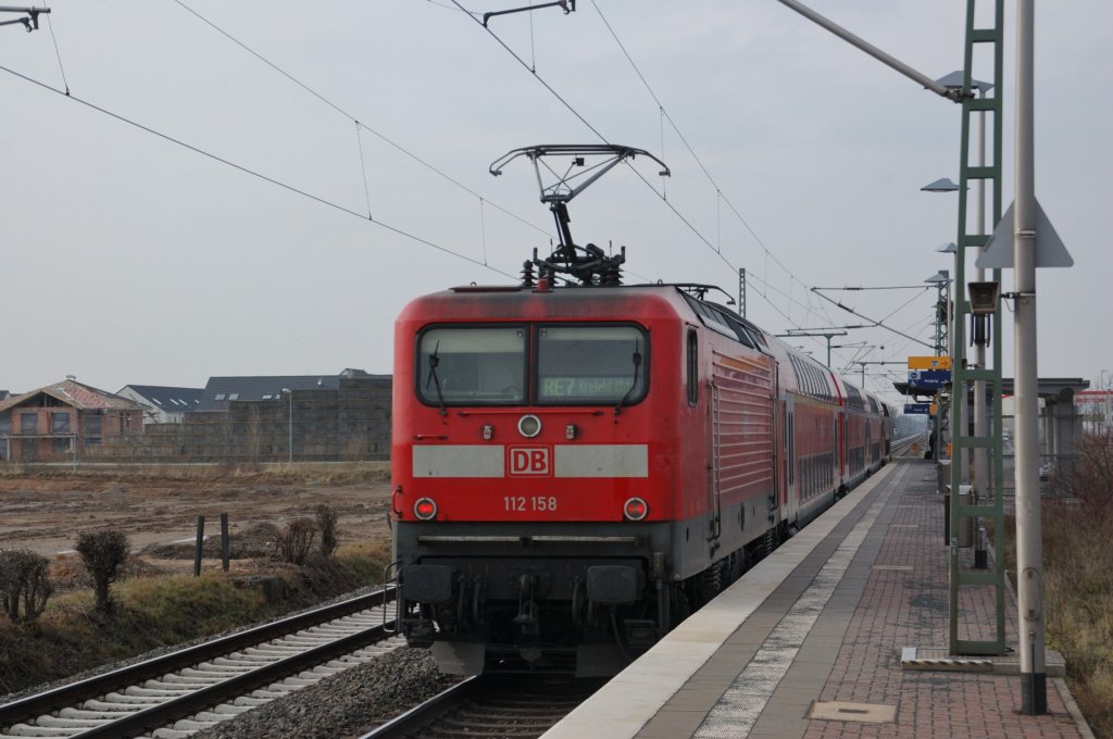 112 158 mit RE7 in Allerheiligen. 22.3.2013