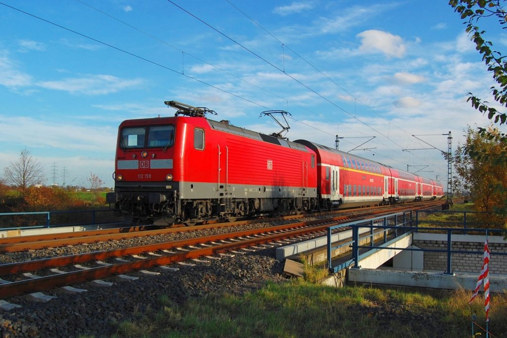 112 159 mit seiner RE7 bei Allerheiligen am 9.11.2012
