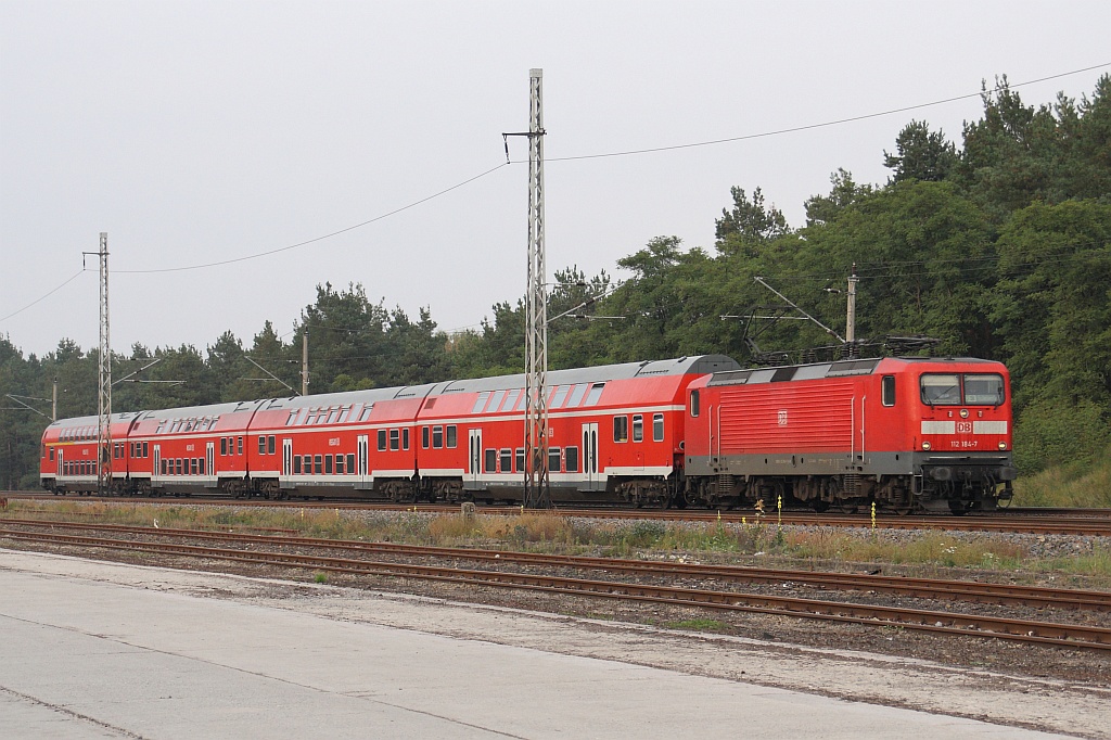 112 184 mit dem RE 3 nach Elsterwerda am 08.10.2010 in Eberswalde