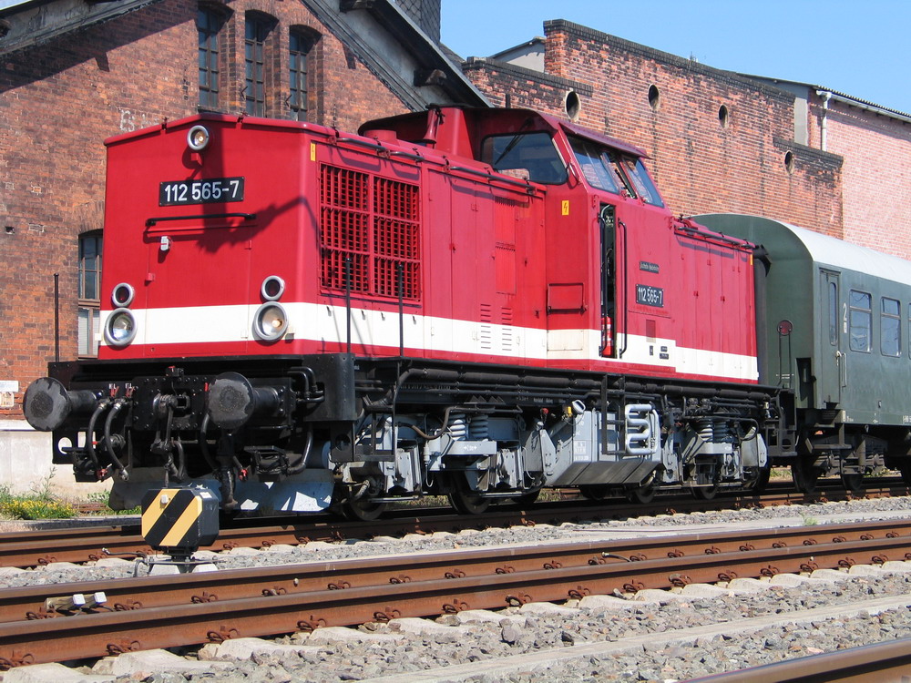 112 565 steht in Schwerin am Museeum. 06.06.2011