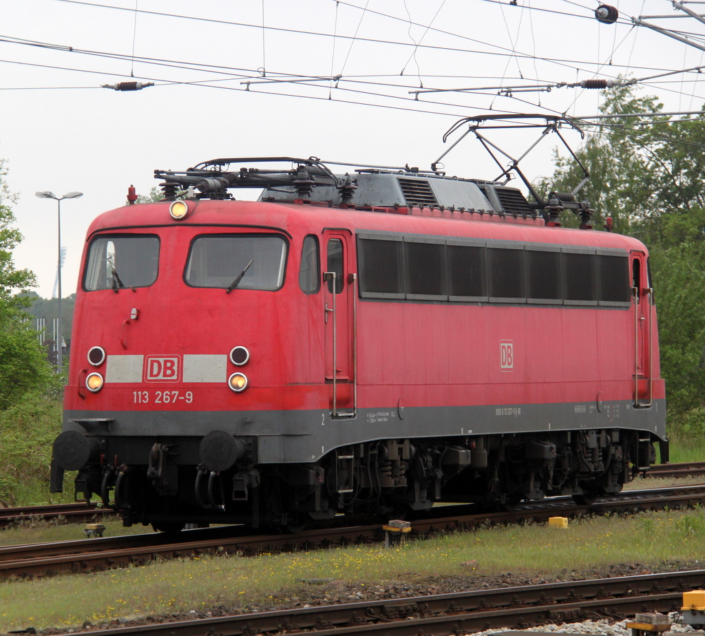 113 267-9 hatte am 20.05.2013 die Aufgabe den IC 2409 von Rostock Hbf nach K�ln bis Hamburg zubringen. 