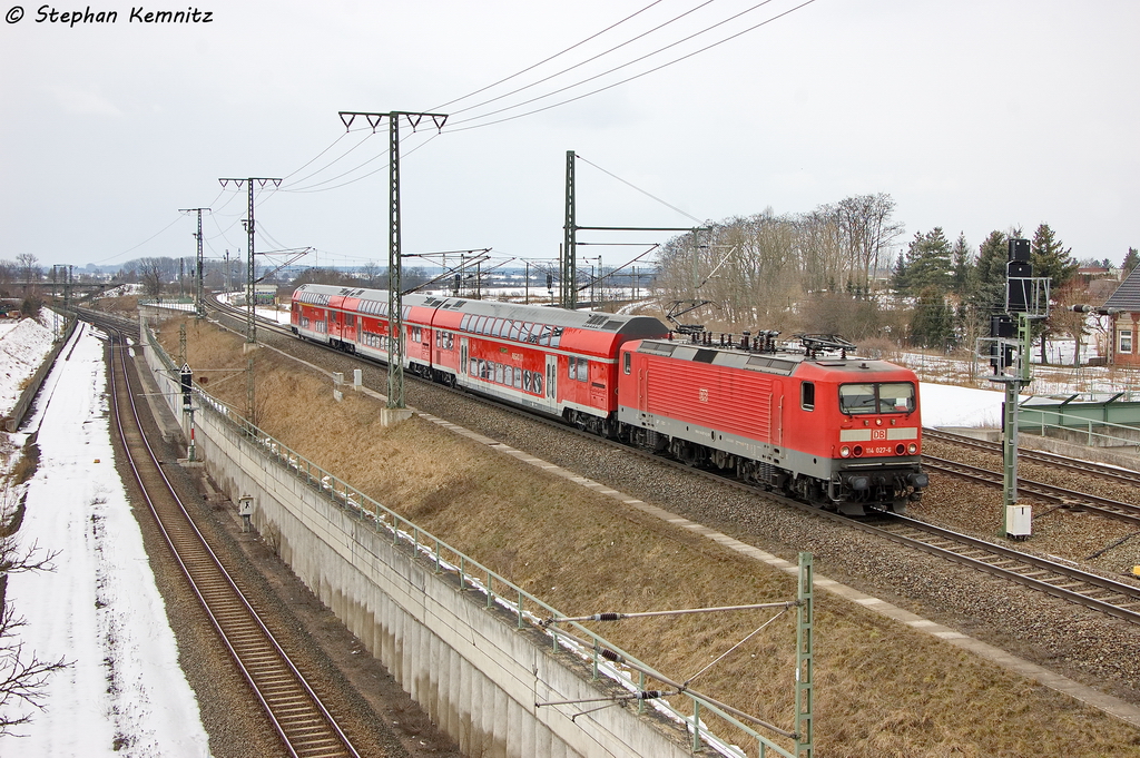 114 027-6 mit der RB29 (RB 17567) von Salzwedel nach Stendal in Stendal(Wahrburg). 30.03.2013