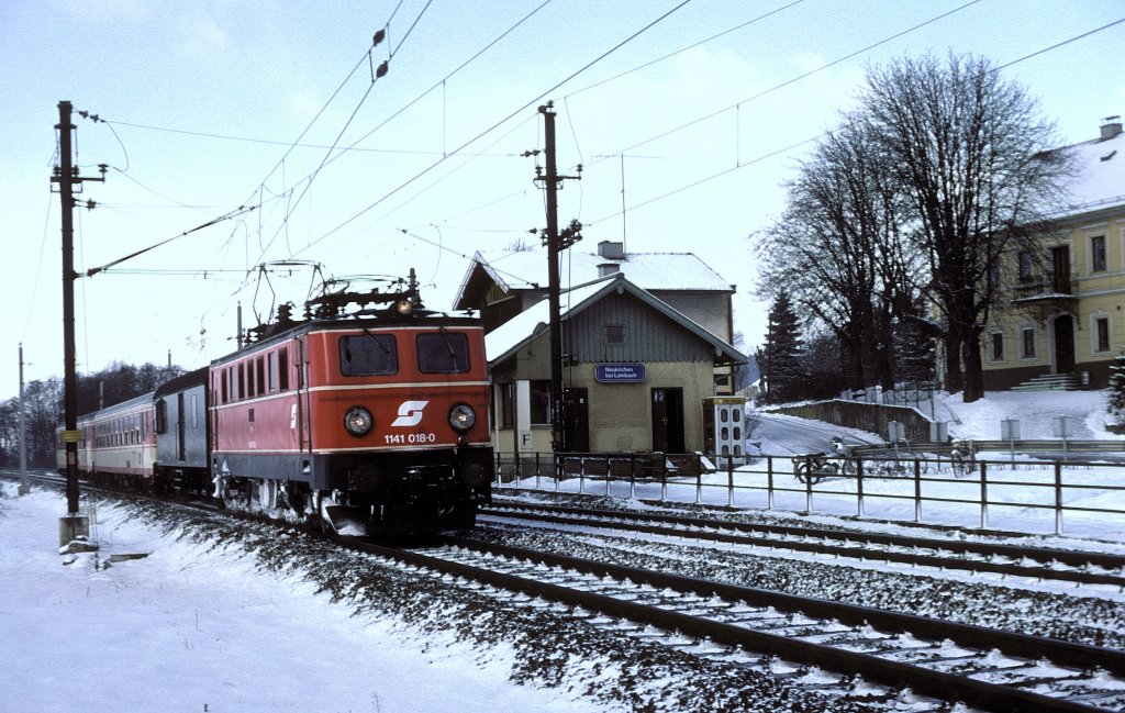 1141 018  Neukirchen bei Lambach  08.03.88