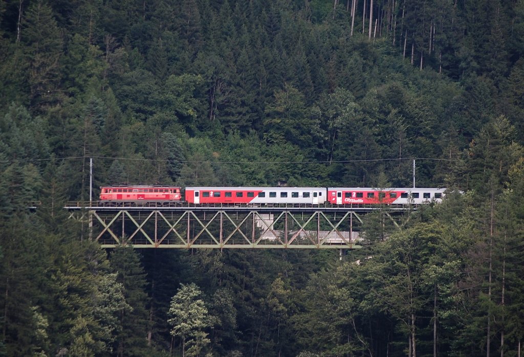 1142 542 berquert am 14.08.2010 mit dem R3972
die Teichl zwischen Hinterstoder und Steyrling.