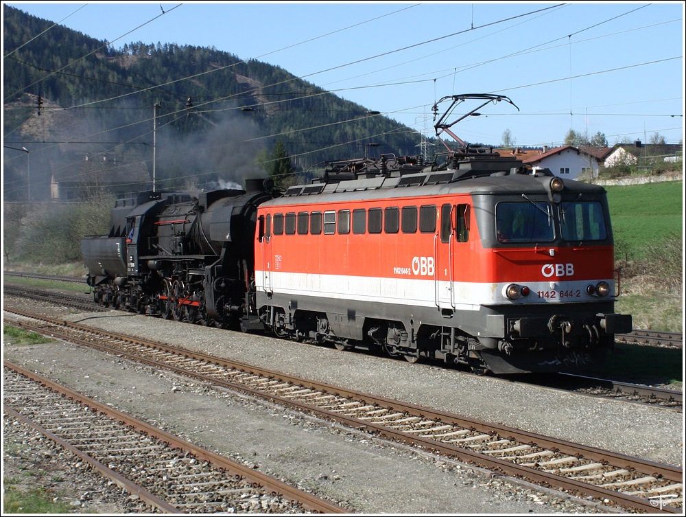 1142 644 + 52 4984 bei der berstellfahrt als SGAG 91140 von Knittelfeld nach Mistelbach. 
Kraubath 9.4.2011