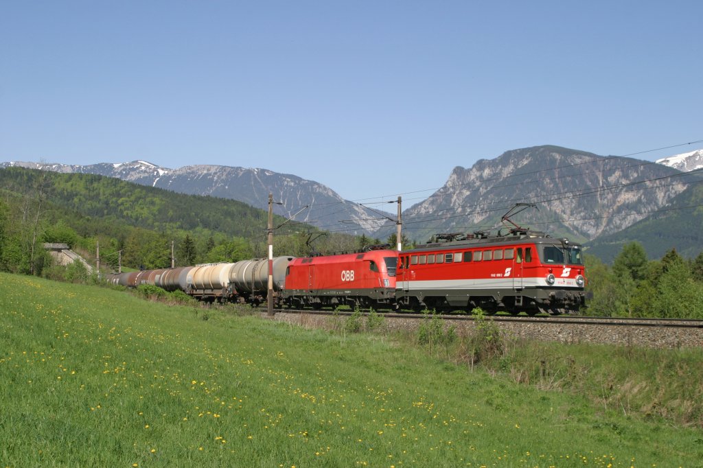1142.696+1116.257 mit GAG-91025 vor Eichberg am 1.5.12