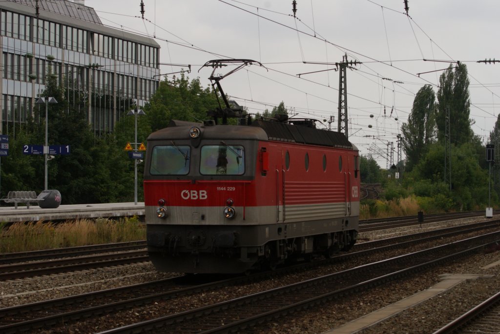 1144 229 als Lz in Mnchen-Heimeranplatz am 14.08.2010