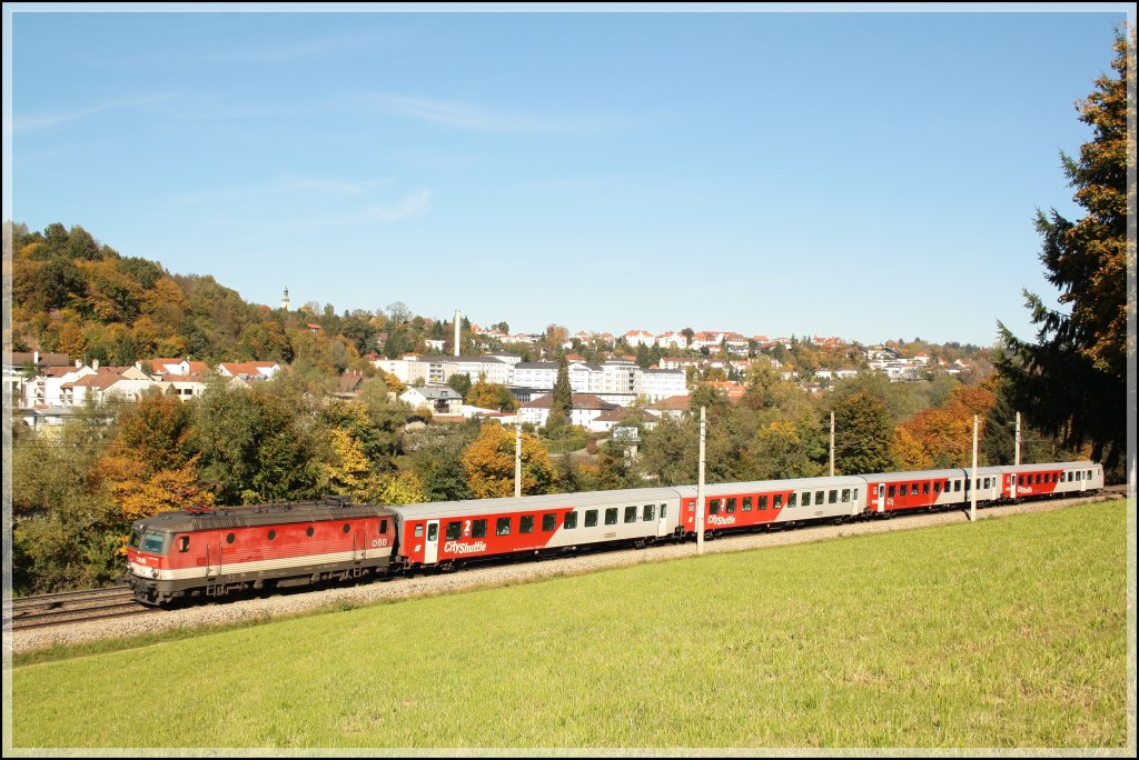 1144 245 mit Cityshuttle gen Linz am 09.10.2010 in Ingling