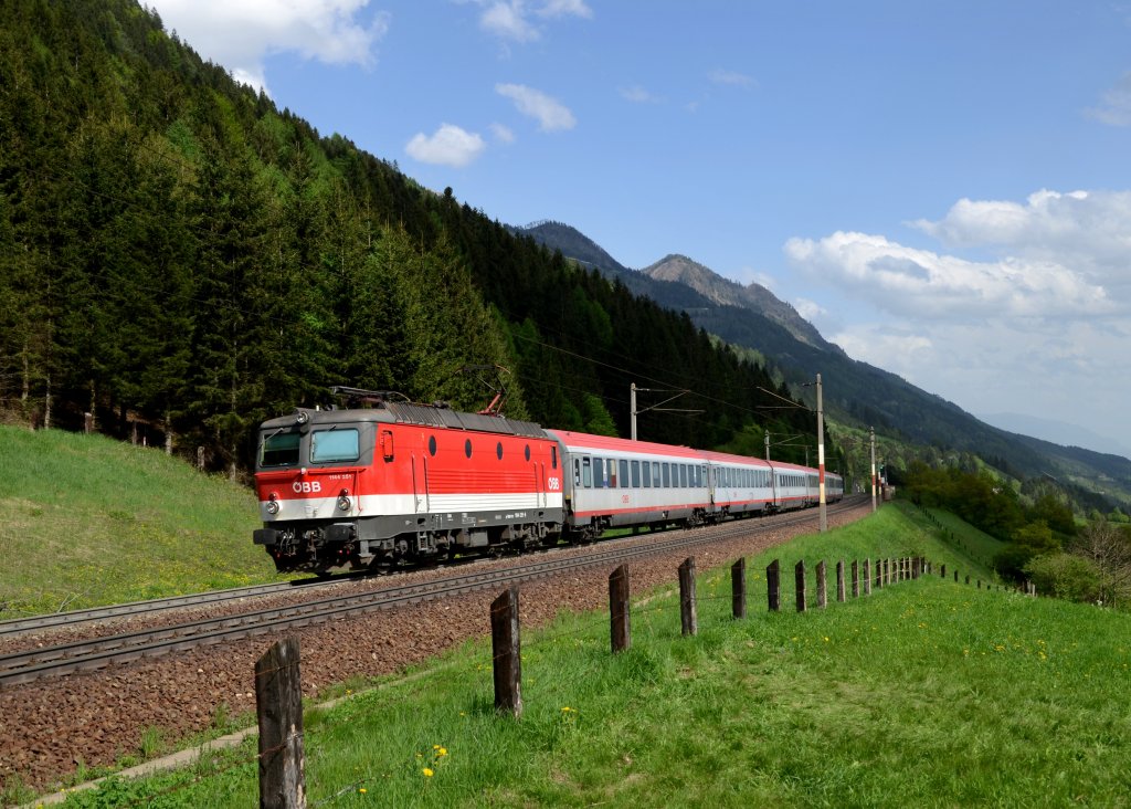 1144 251 mit einem OIC am 04.05.2013 bei Penk.