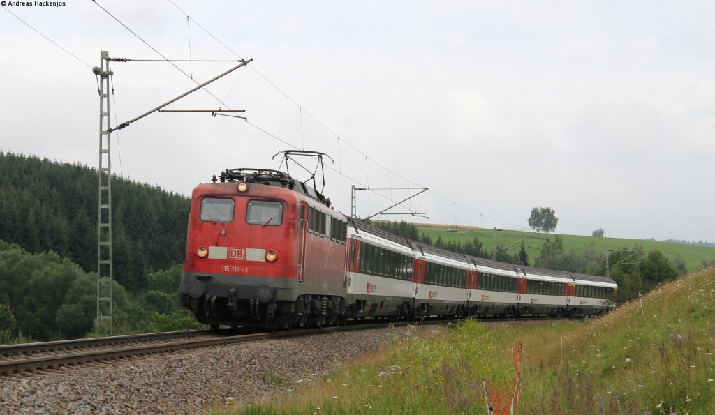115 114-1 mit dem IC 181 (Frankfurt(Main) Hbf-Zrich Hbf) bei Aldingen 22.7.12