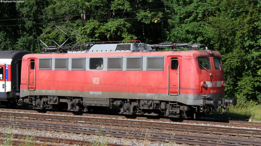 115 114-1 mit dem IC 281 (Stuttgart Hbf-Zrich HB) in Hattingen 22.7.12