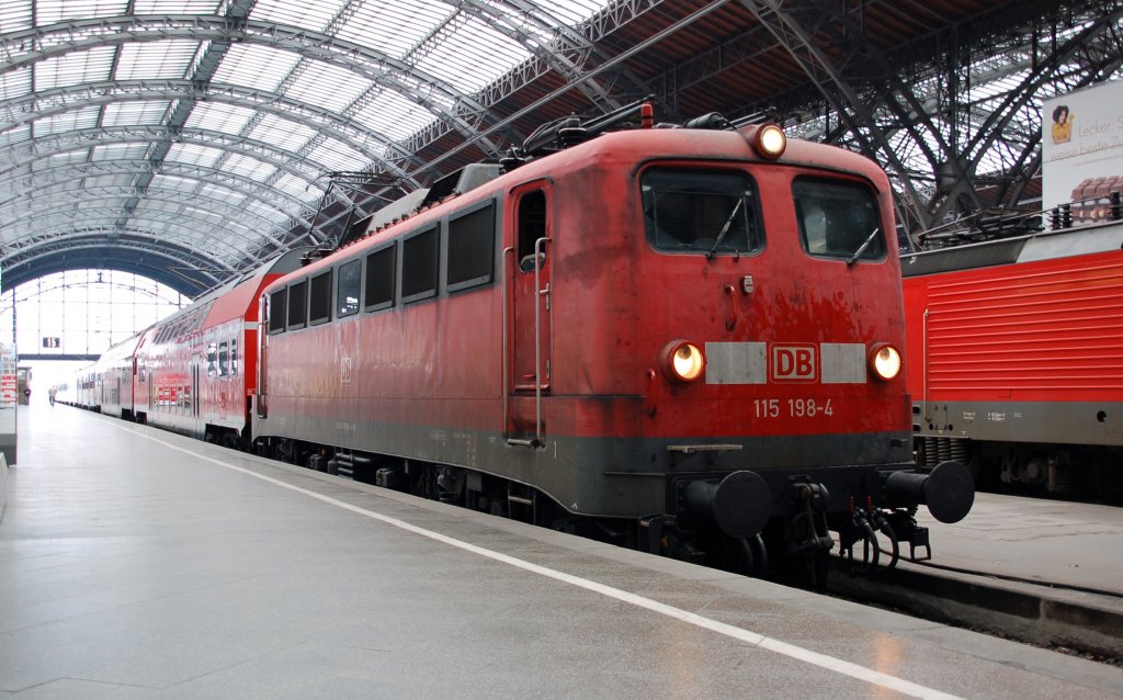115 198 hat am 15.04.10 den PbZ 1967 nach Leipzig gebracht.