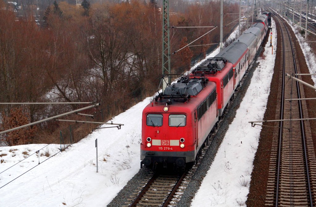 115 278 fhrt nach einem Halt in Bitterfeld am 18.02.10 durch Holzweissig Richtung Halle. Ziel des PbZ ist Leipzig.