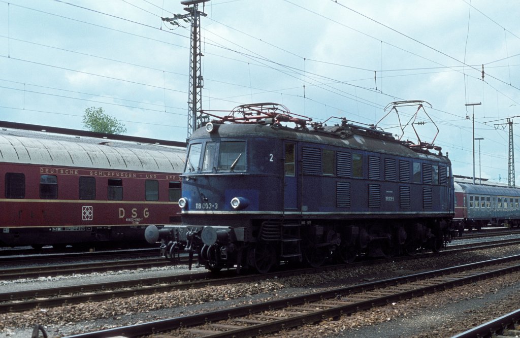 118 003  Regensburg Hbf  29.05.80
