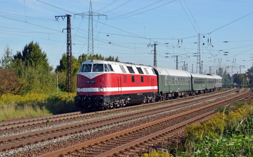 118 770 zog am 03.09.11 den Sonderzug Leipzig-Plagwitz - Meiningen durch Grokorbetha Richtung Naumburg(S).
