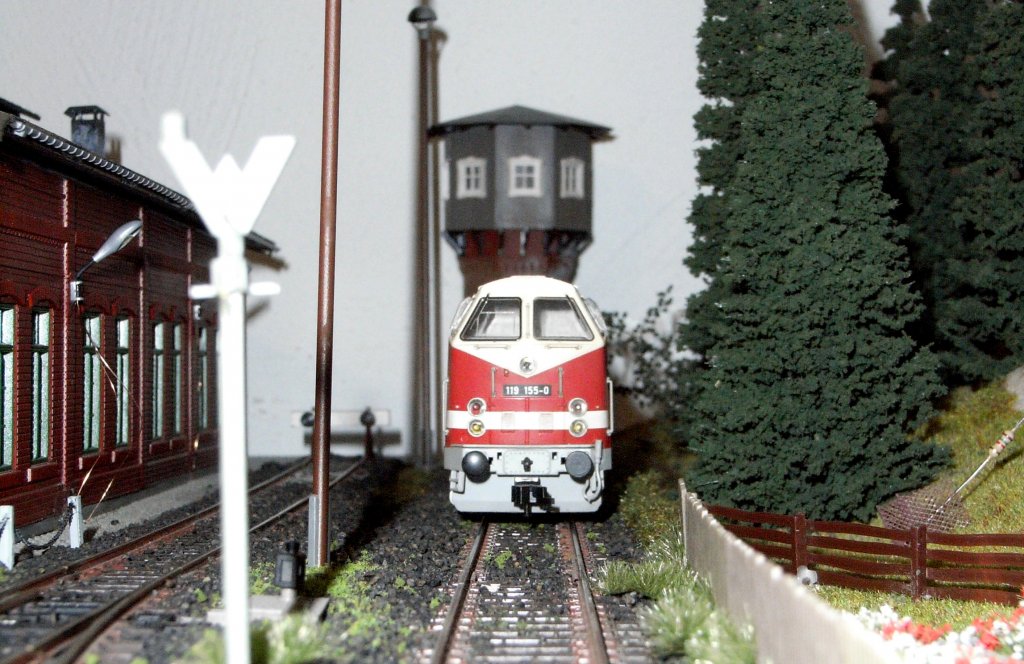 119 155-0 (Gtzold) steht abgestellt im BW Plottenstein