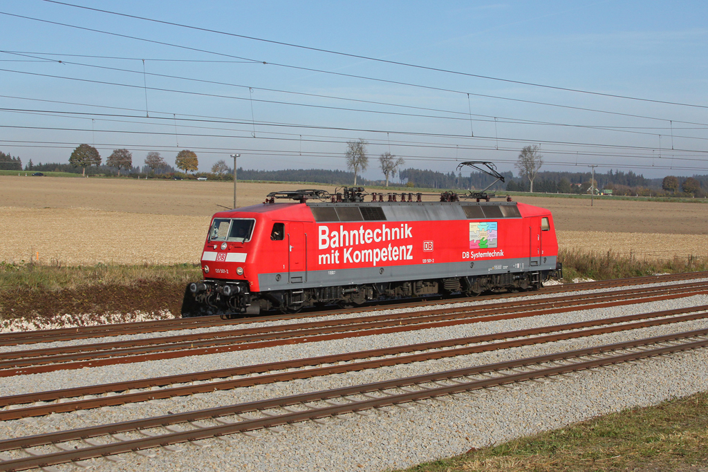 120 501 am 29.10.2011 bei Hattenhofen.