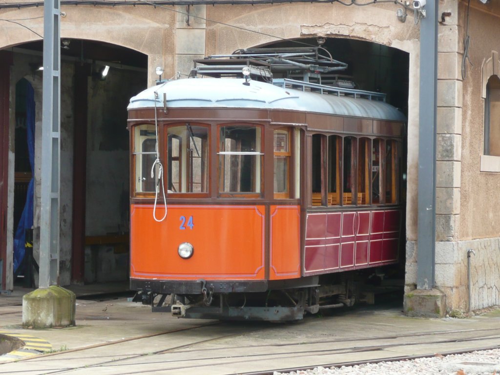 12.01.10,Tram 24 wird z.Z.aufgearbeitet,Bf.Sller.