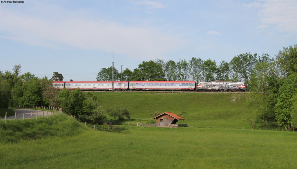 1216 020-8 (175 Jahre sterreichische Eisenbahnen) mit dem EC 189 (Mnchen Hbf-Innsbruck Hbf) bei Aling 18.5.13