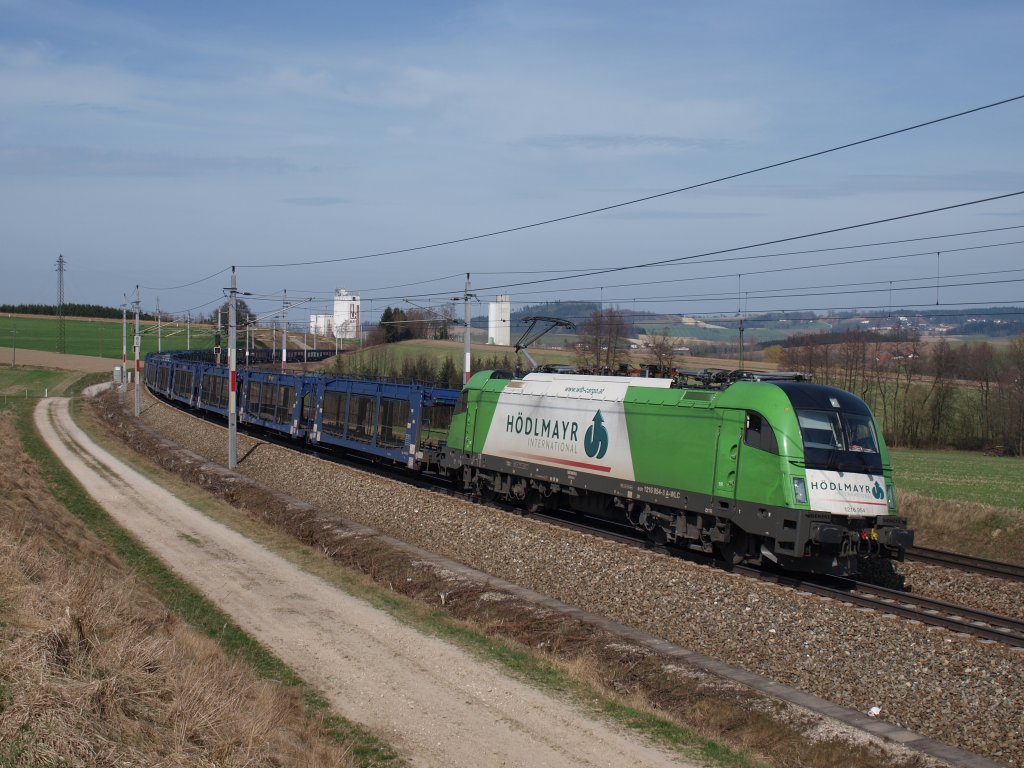 1216.954 mit G 46663 Km 5.9 kurz vor Wels am 27.3.12 