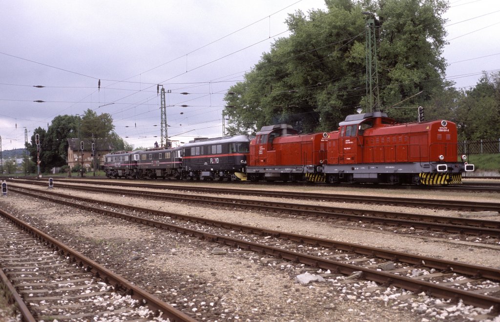 1250 031 + ....  Tata 08.05.11
