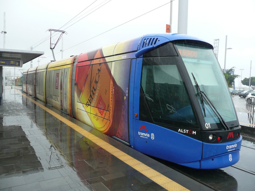 13.10.10,Tranvia 01 in Santa Cruz de Tenerife.