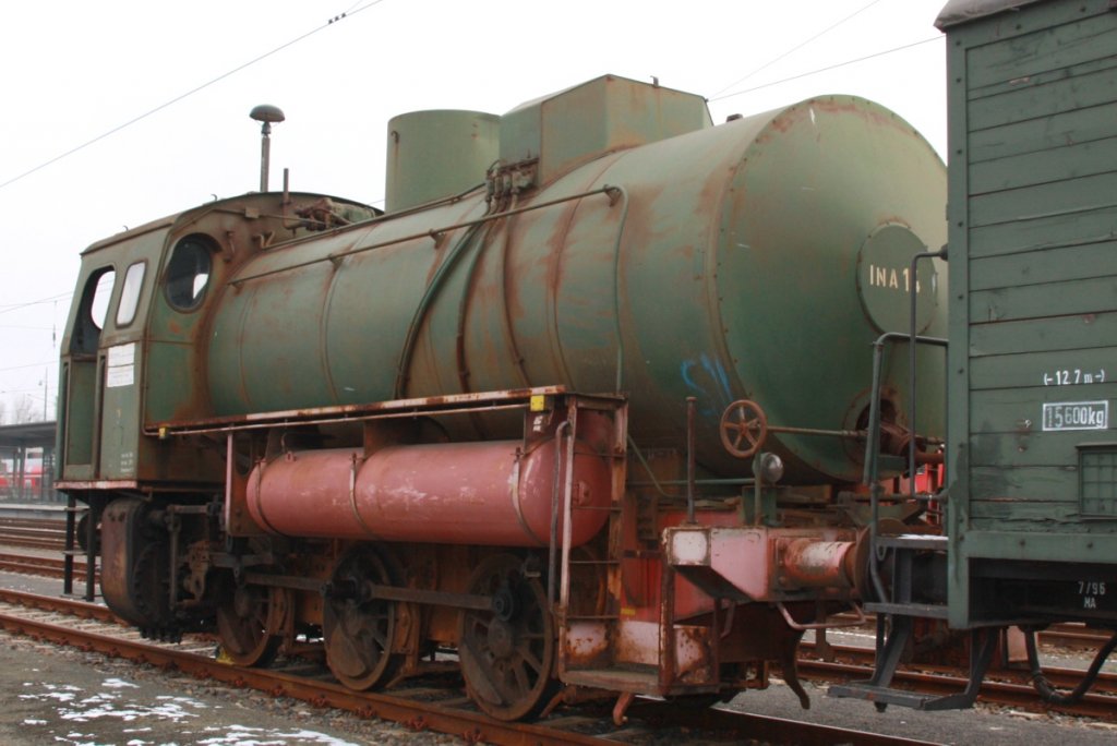 13.2.2013 Eberswalde Hbf. Dampfspeicherlok des DB Museums Daurleihgabe an  Hei Na Ganzlin  Wurde Eberswalder Firma zur Verschrottung abgeboten was auf Intervention des DB-Museums verhindert werden konnte.