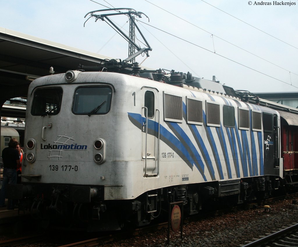 139 177-0 von Lokomotion mit ihrem Sonderzug in Göppingen 19.9.09