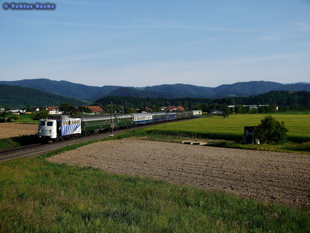 139 177 mit DPE 91655 von Basel SBB nach Frankfurt(Main) bei Kollmarsreute - 07.05.2011