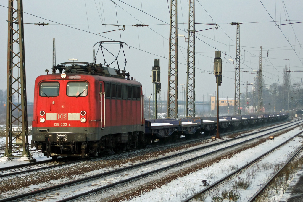 139 222-4 in Duisburg-Bissingheim 3.12.2010