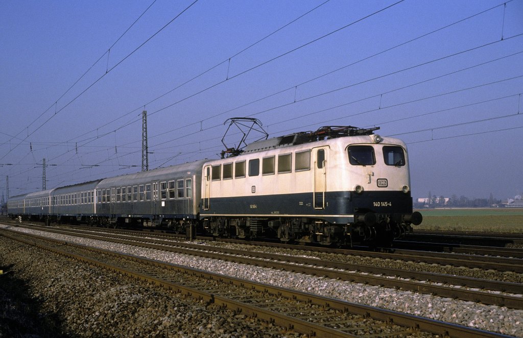140 145  bei MA - Friedrichsfeld  30.11.89