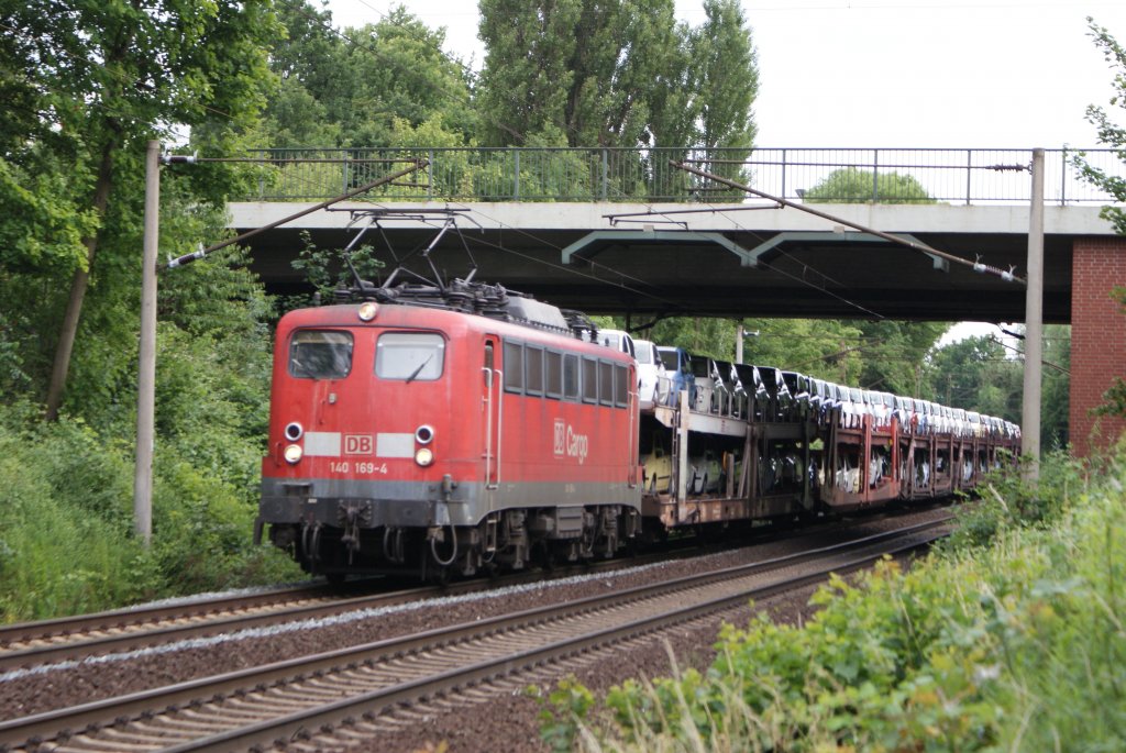140 169-4 mit Autozug in Limmer am 24.06.2009