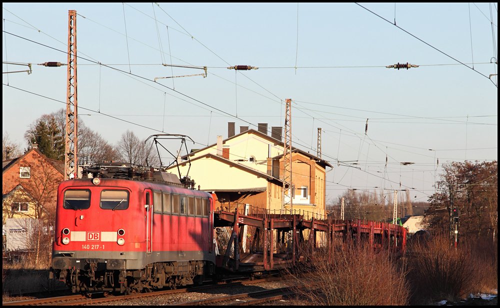 140 214 (9180 6140 214-1 D-DB) hat vermutlich den Leerzug  AUDI-Express , Emden - Ingolstadt-Nord, am Haken. (Westhofen am 18.02.2010)