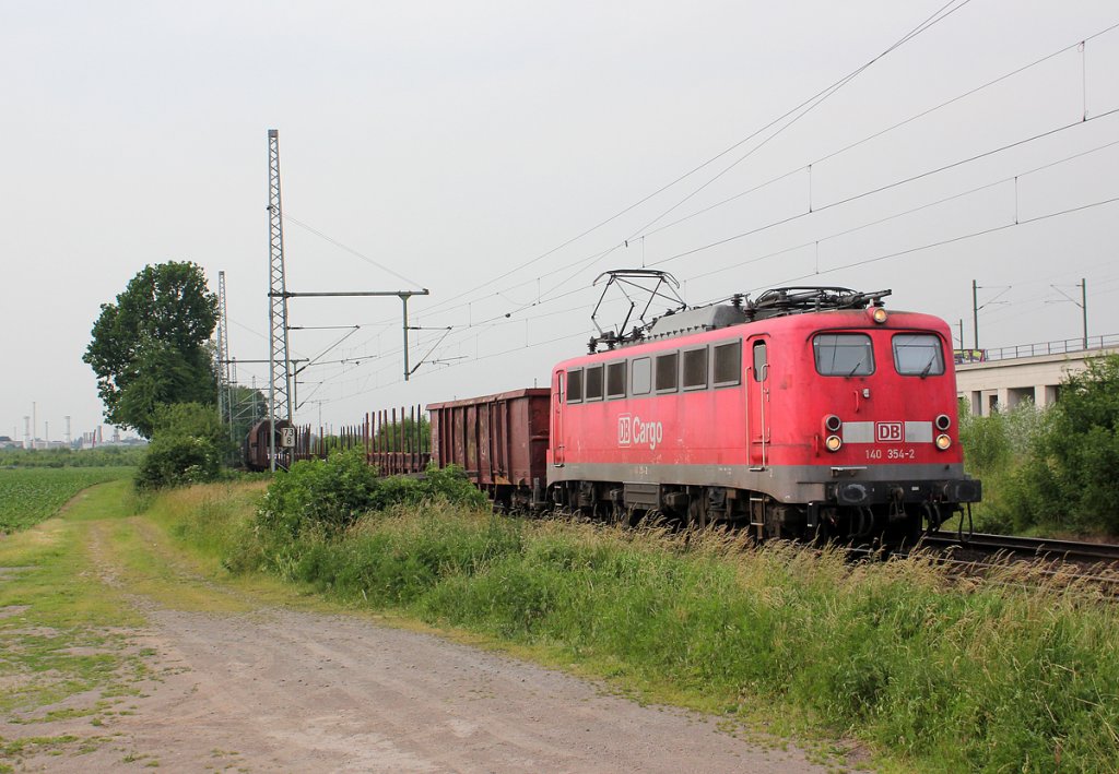 140 354-2 in Porz Wahn am 19.06.2013