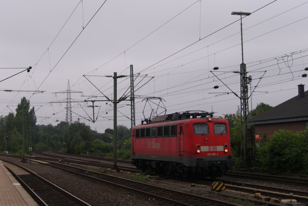 140 490-4 als Lz in Dsseldorf-Eller am 24.06.2011
