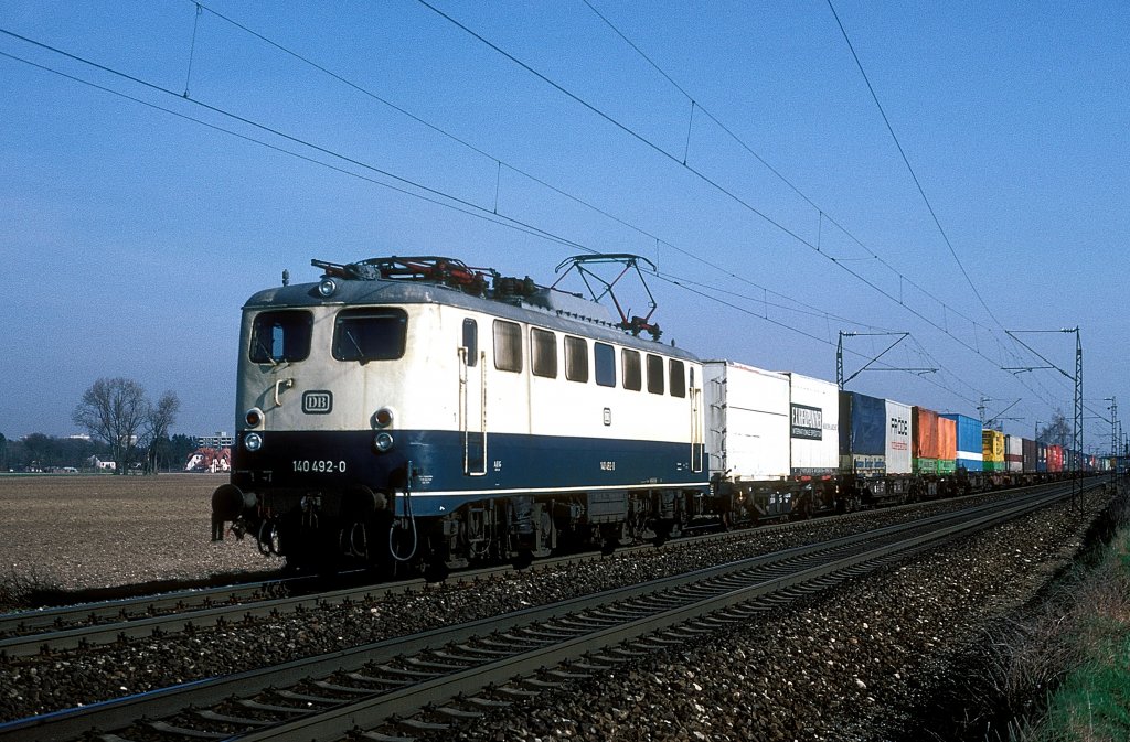 140 492  bei Augsburg - Hochzoll  16.04.88