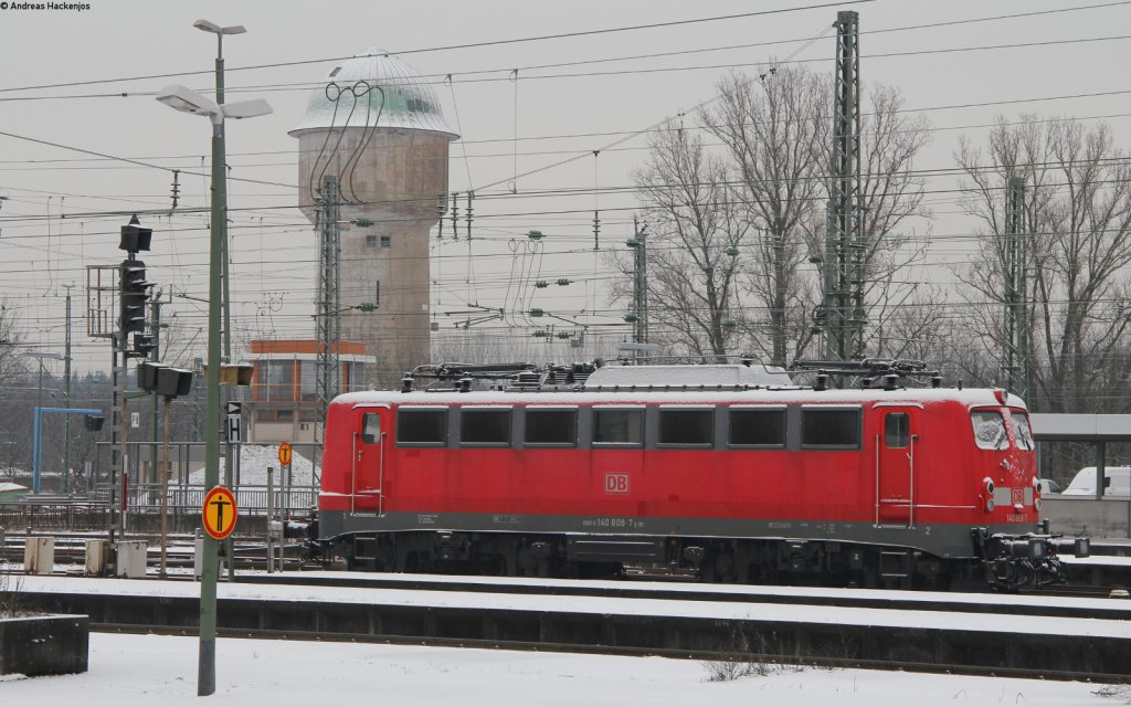 140 808-7 abgestellt in Karlsruhe Hbf 25.2.13