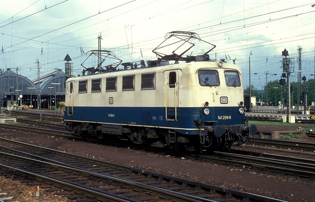 141 299  Karlsruhe Hbf  16.05.94