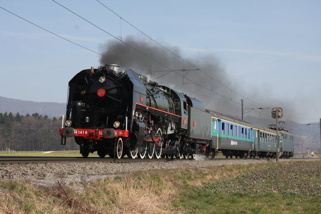 141 R 1244 auf Probefahrt am 11. Mrz 2011