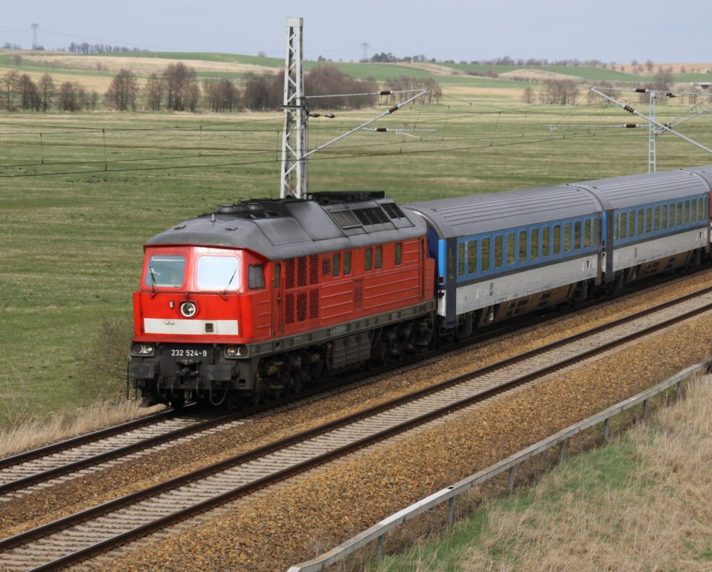 1.4.12 EC 179 mit 232 524 Richtung Angerm�nde, kurz hinter Passow.