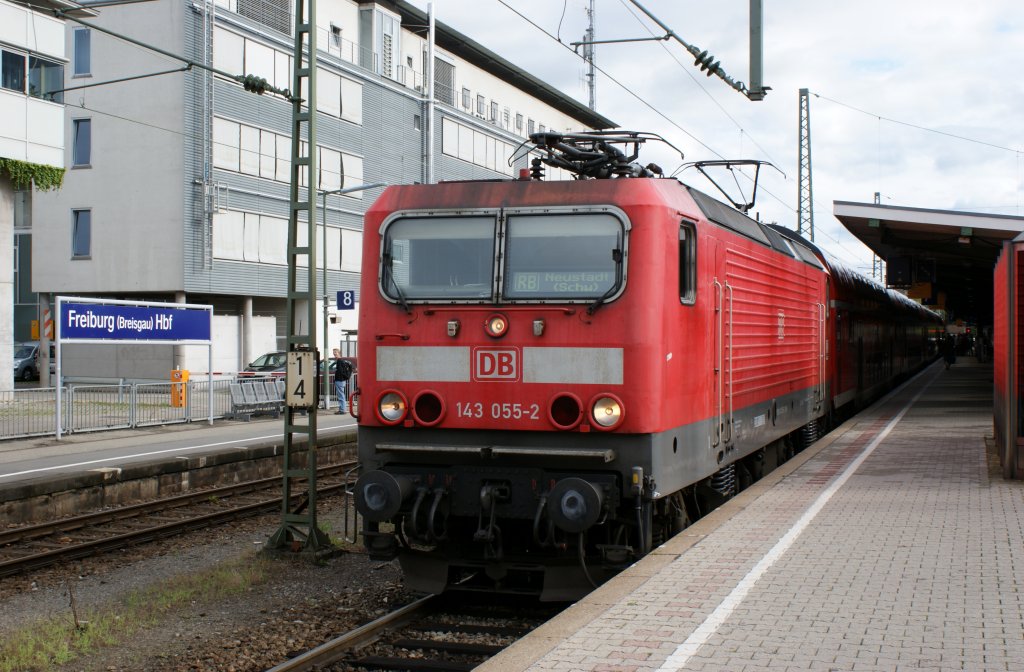 143 055-2 zum 1. mit RB nach Neustadt(Schwarz) in Freiburg am 27.08.2011