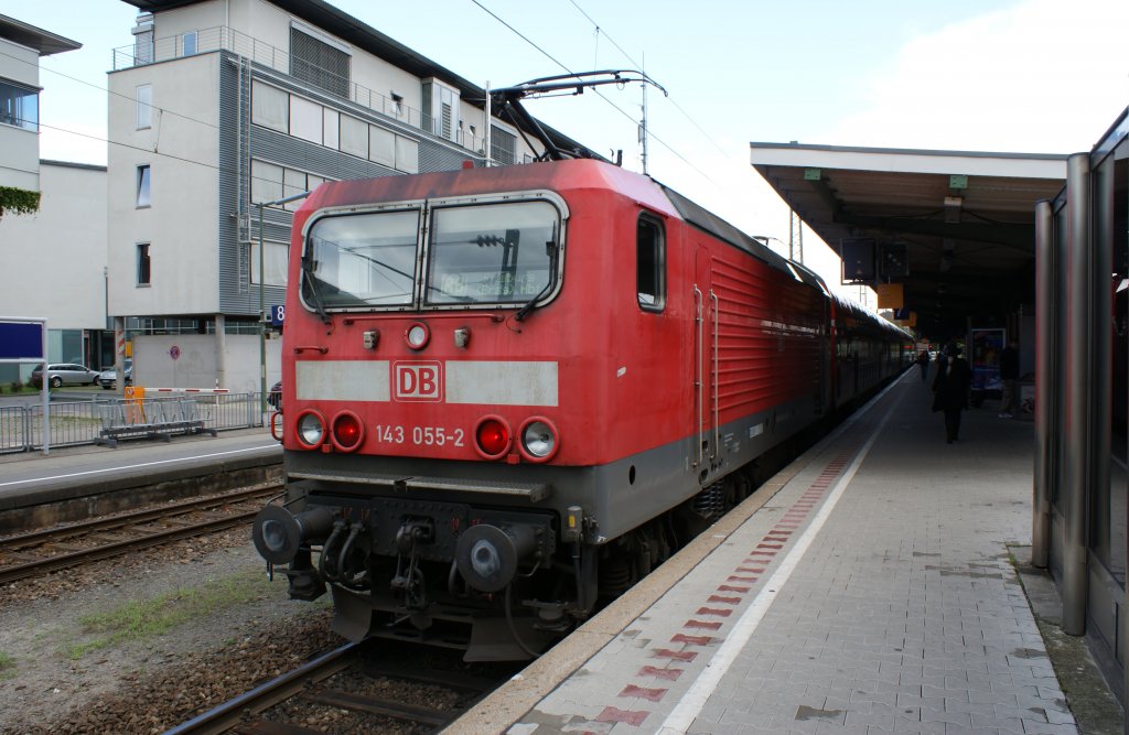 143 055-2 zum 2. mit RB aus Neustadt(Schwarz) in Freiburg am 27.08.2011
